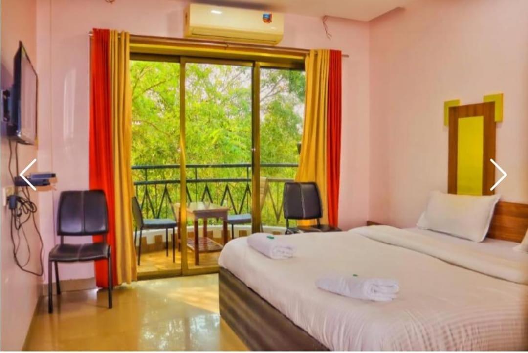 Hotel Laxmi Residency Lonavala Εξωτερικό φωτογραφία