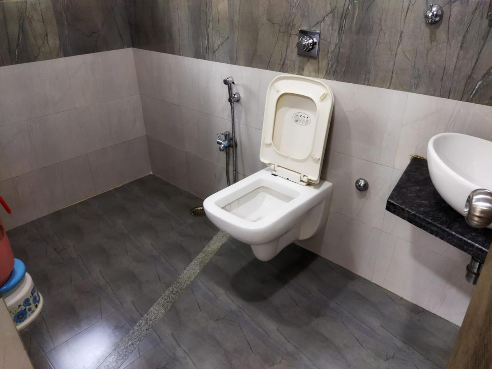 Hotel Laxmi Residency Lonavala Εξωτερικό φωτογραφία