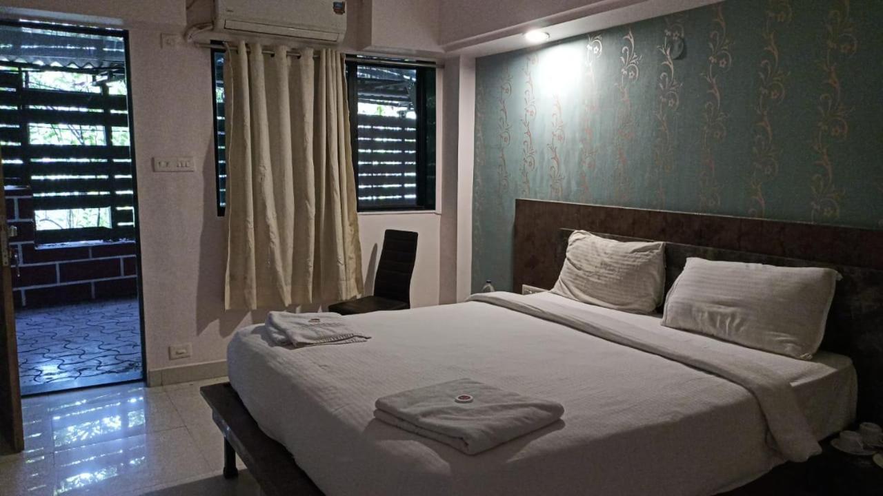 Hotel Laxmi Residency Lonavala Εξωτερικό φωτογραφία