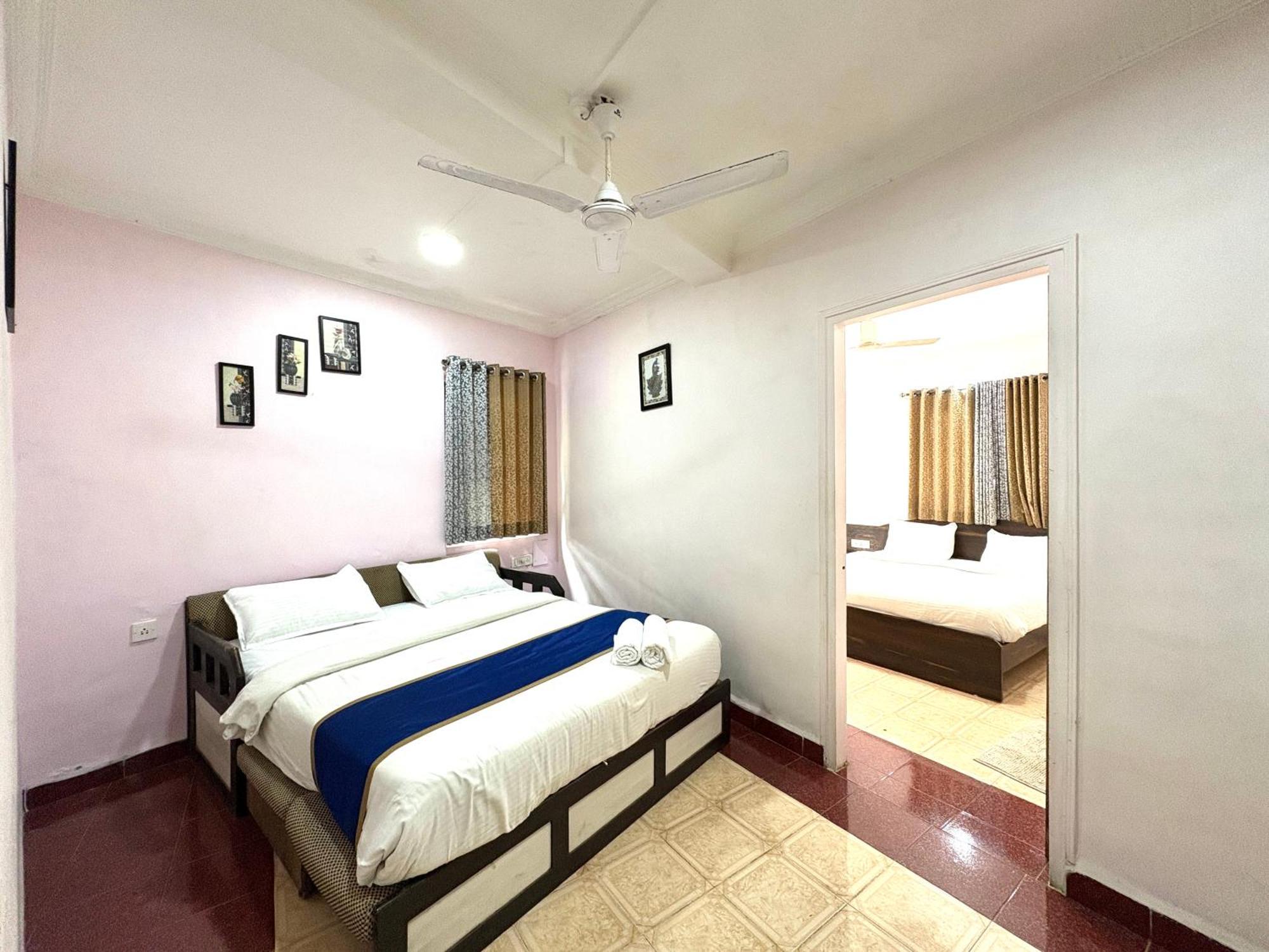 Hotel Laxmi Residency Lonavala Εξωτερικό φωτογραφία