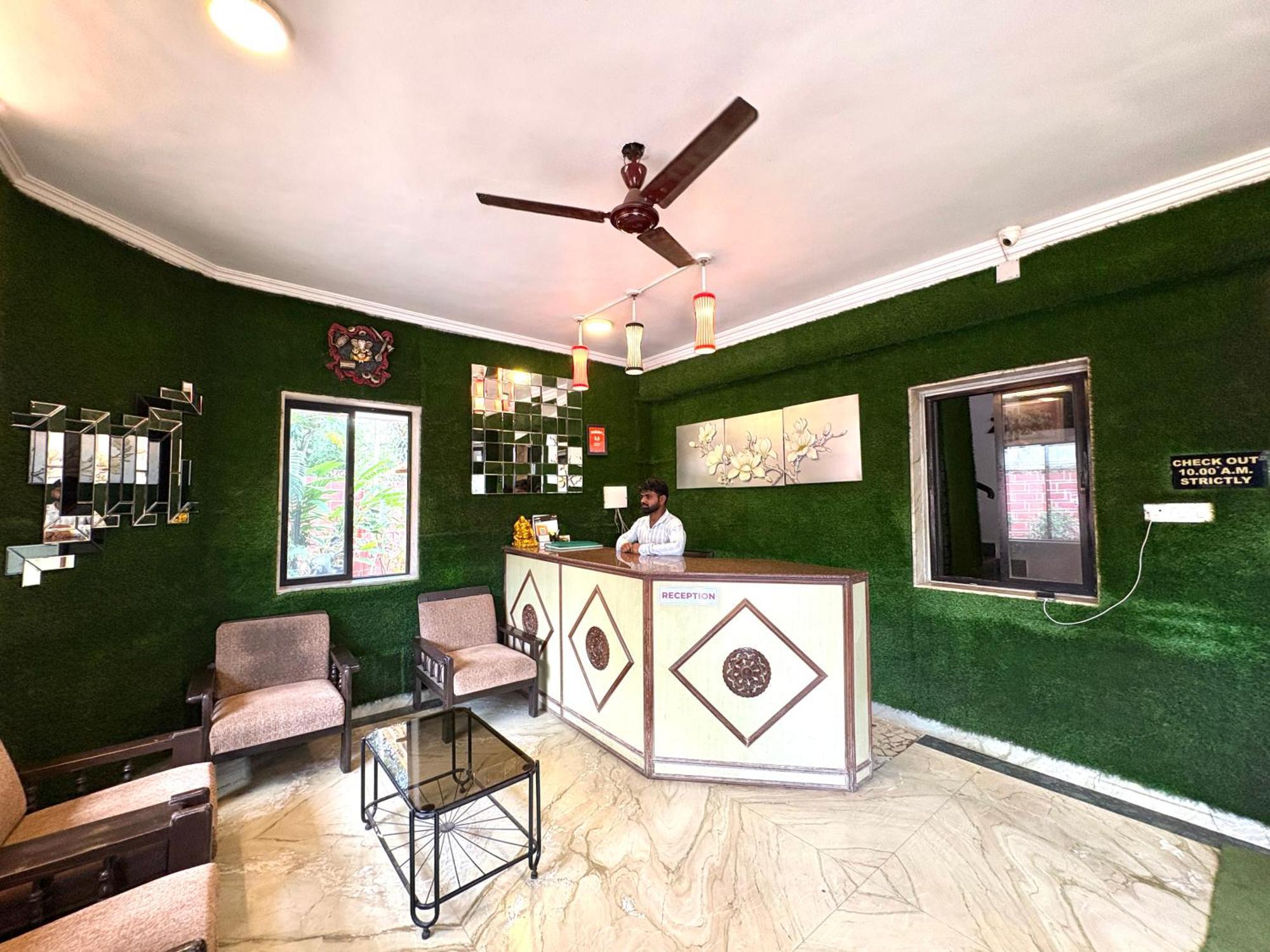Hotel Laxmi Residency Lonavala Εξωτερικό φωτογραφία